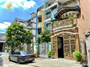 TCA HOUSE – CANOPY