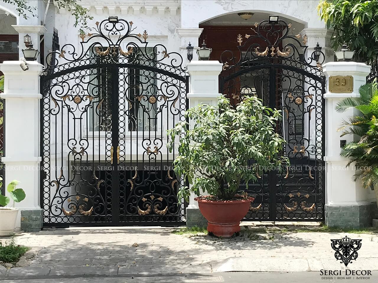 Cua Cong Sat My Thuat Gate Ga19004 5