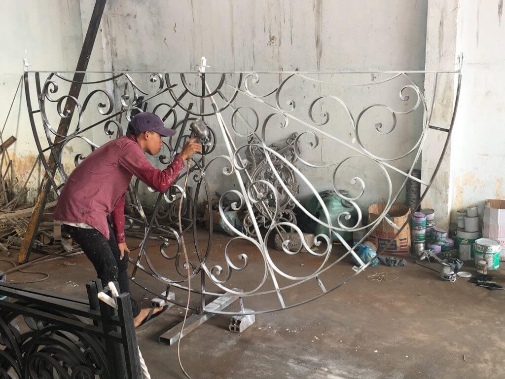 Quy trình tư vấn, sản xuất và lắp đặt sắt mỹ thuật tại Sergi Decor #33 Img 3638 1024x768 (1)